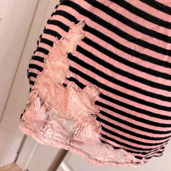 Tunic Top - Picture 3 of 6